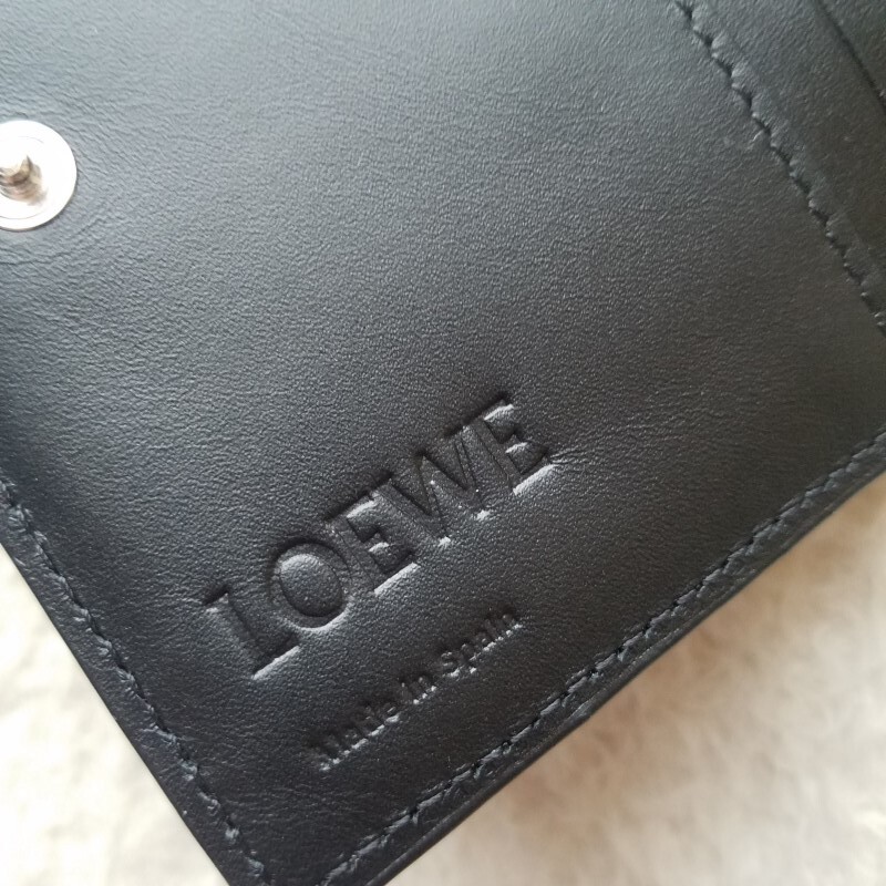 新品 LOEWE ロエベ スリム コンパクト ウォレット 2つ折り財布 ブラック C660W73X01 0010804334
