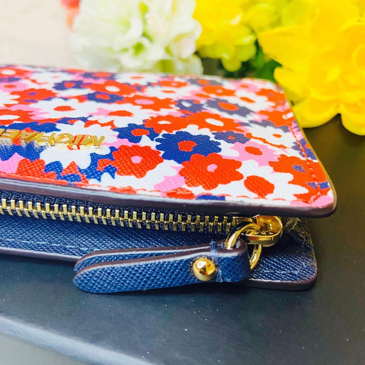 新品 MICHAEL KORS マイケルコース 花柄 財布 レディース 二 新品 MICHAEL KORS マイケルコース 花柄 財布 レディース 二