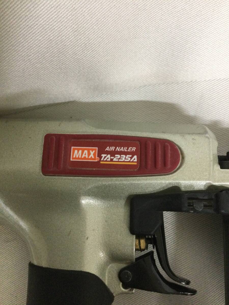 【北見市発】マックス MAX エアネイラ TA-235A/P35F3 フィニッシュネイラ エアネイル 仕上げ釘 DIY 工具_画像3