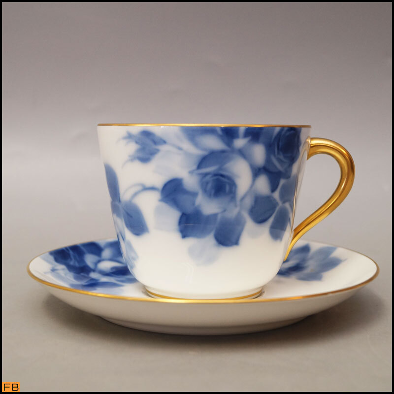 1470-大倉陶園◆ブルーローズ カップ＆ソーサー モーニング 金彩 OKURAの画像1