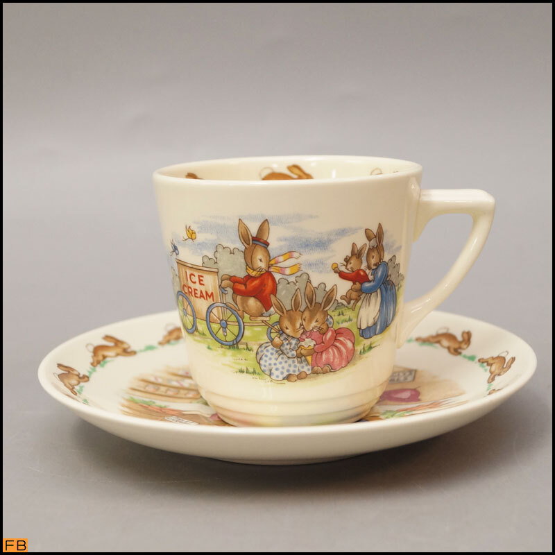 1489- Royal Doulton *bani gold z cup & saucer 4 customer plate 4 sheets BUNNYKINS ROYAL DOULTON