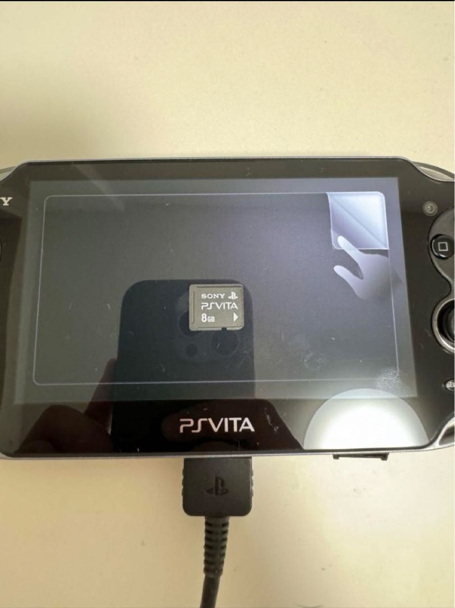 PSVITA Vita ブラック　1100 本体　ソフト　充電器　メモリーカードゲーム