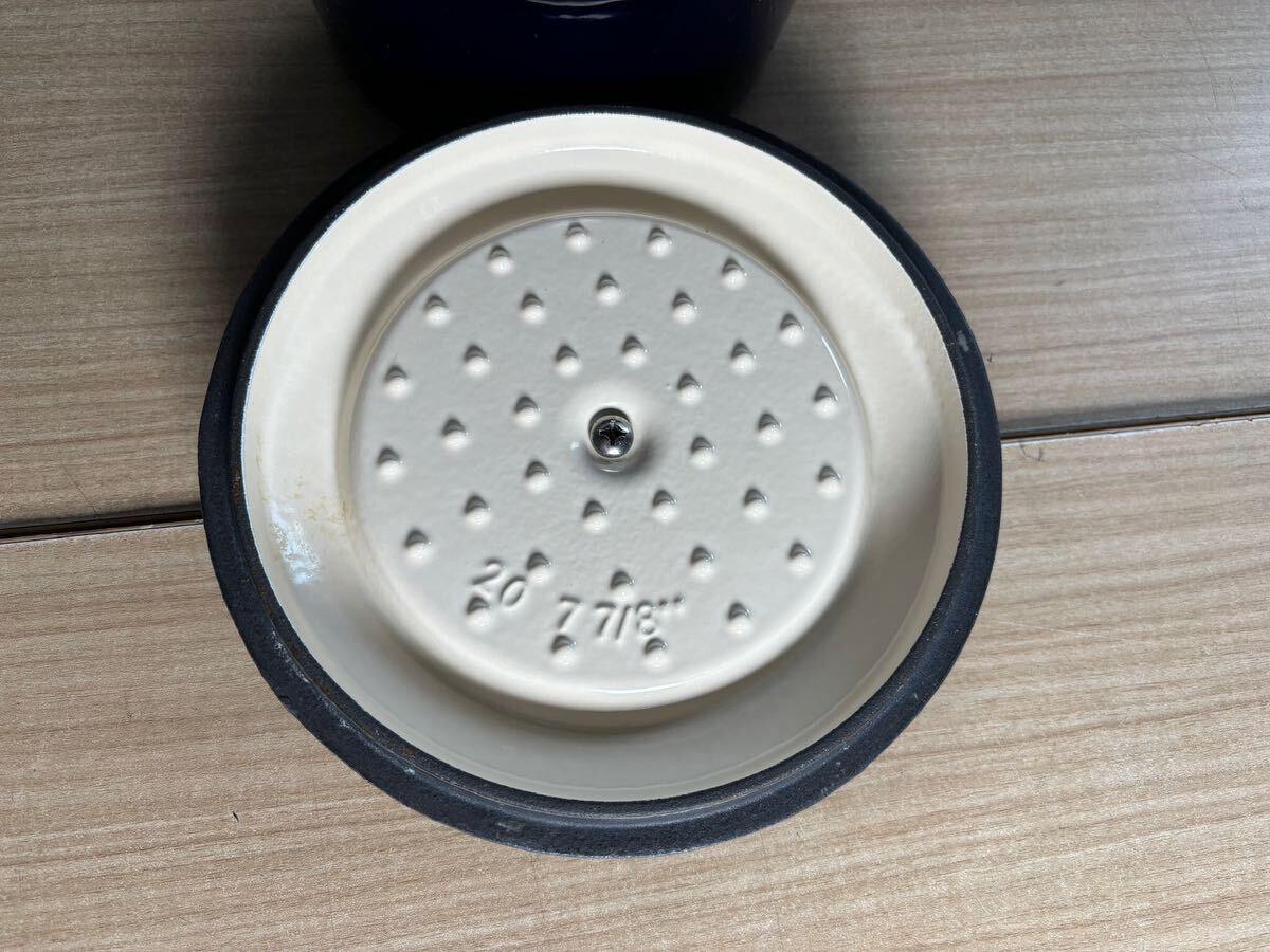 288F【中古】LE CORDON BLEU ル・コルドン・ブルー ココット 20cm ラウンド ホーロー鍋 無水調理の画像4