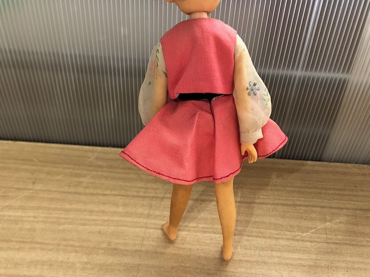 Yahoo!オークション - 139Hリカちゃん 人形 へそあり 両手両足連動 Yahoo!オークション - 139Hリカちゃん 人形 へそあり 両手両足連動