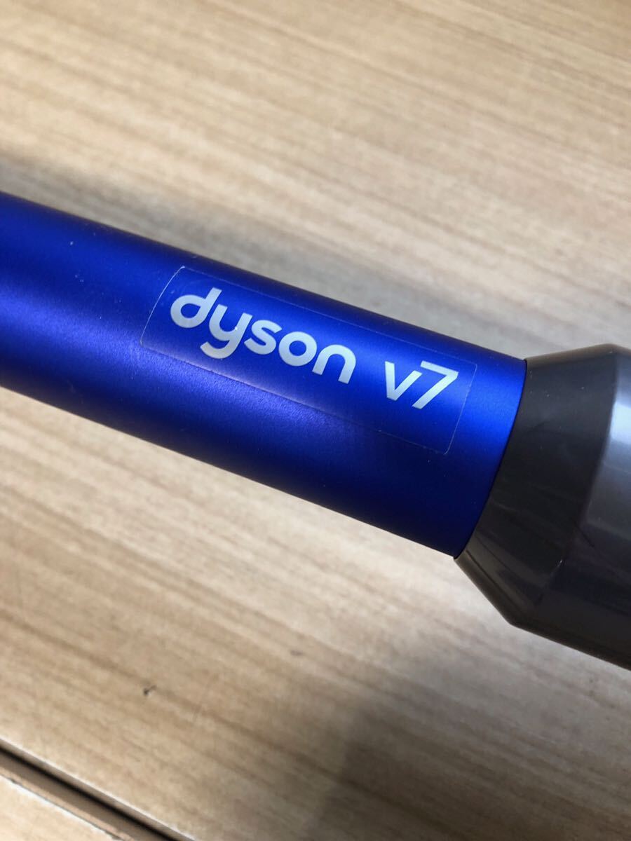 21H【ジャンク】dyson コードレスクリーナー SV11_画像2