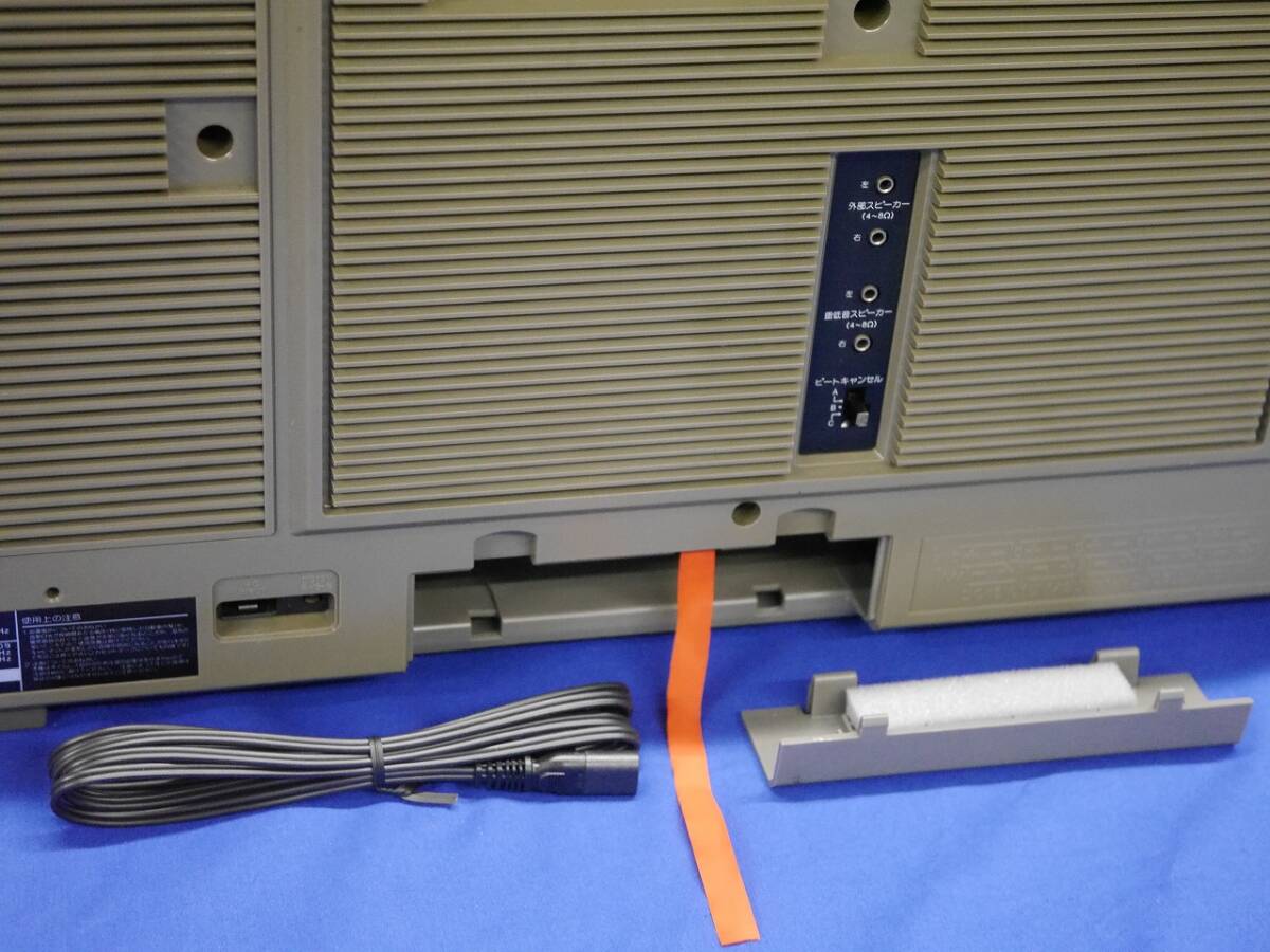 SHARP GF-909 Super Woofer搭載 THE SEARCHER-W 909 FM/AMラジオ付きステレオテープレコーダー シャープ ダブルカセット 動作品の画像8