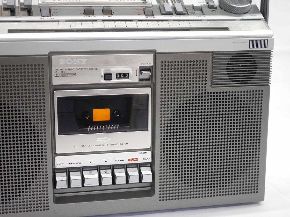 SONY CFS-686 STEREO XYZ ドルビーNRシステム FM/AMステレオラジオカセットレコーダー 昭和レトロ ラジカセ 動作品_画像5