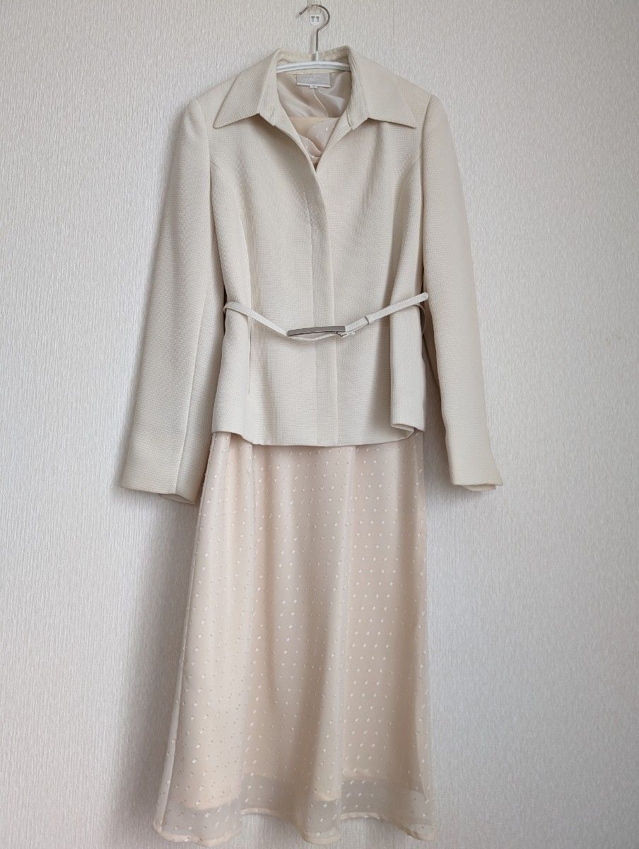 フォーマル  ワンピーススーツ アイボリーМ