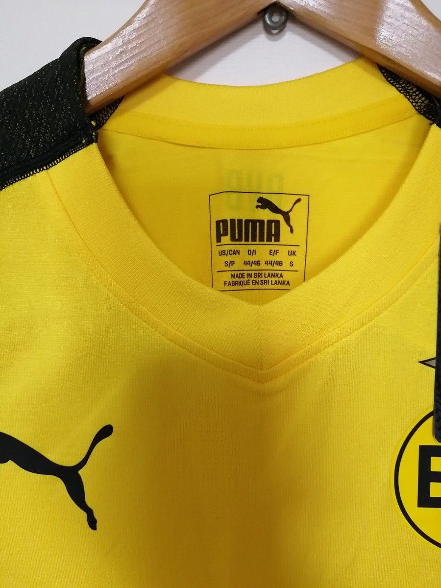 新品、タグ付き　PUMA　ドイツ　 ボルシアドルトムント  ホームユニフォームS