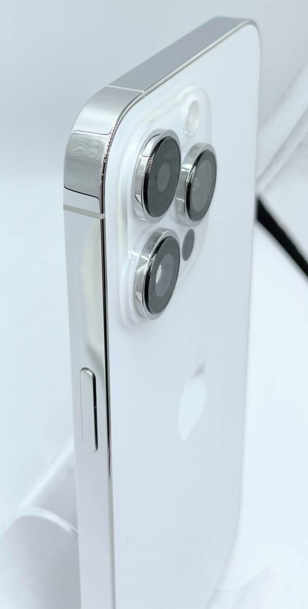 美品 Apple iPhone14 Pro Max 256GB Silver A2893 MQ9C3J/A バッテリ99% SIMフリー OT0669 skの画像3
