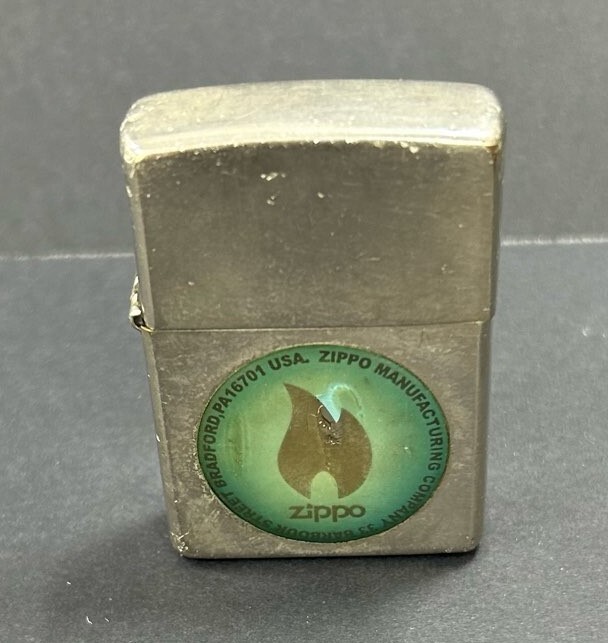 〇＃50B ジッポ Zippo MANUFACTURING COMPANY 33 BARBOUR STREET BRADFORD,PA 16701 USA. 火石・オイルなし〇の画像1