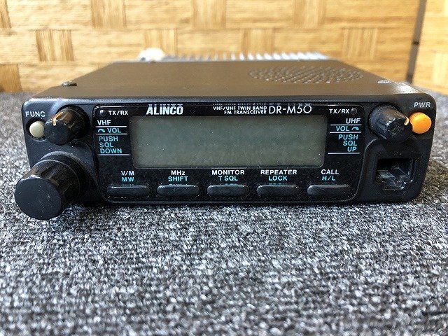 MAG40006小 ALINCO FMトランシーバー 無線機 DR-M50 5点セット 直接お渡し歓迎の画像2