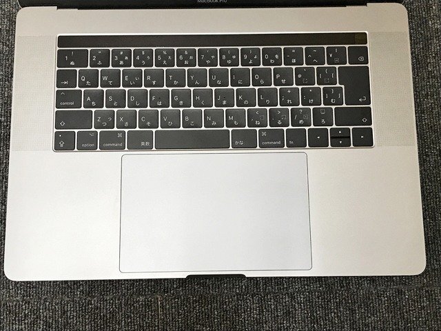 SMK437706相 Apple MacBook Pro A1707 15-inch 2017 Core i7-7700HQ メモリ16GB SSD512GB 直接お渡し歓迎_画像6