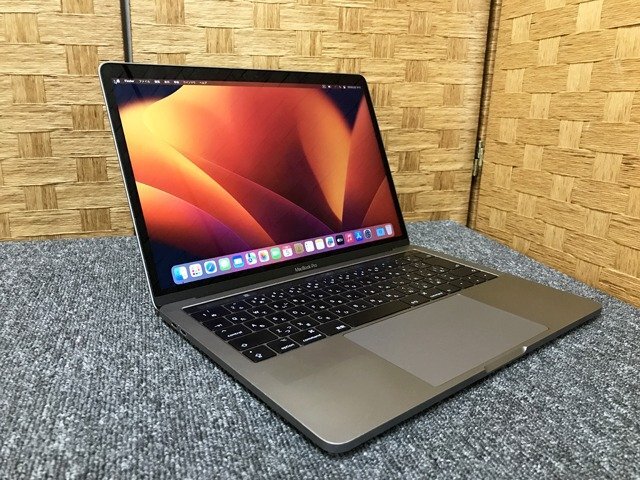 SMK437667相 Apple MacBook Pro A1706 13-inch 2017 Thunderbolt 3ポートx 4 Core i5-7267U メモリ8GB SSD512GB 直接お渡し歓迎_画像1