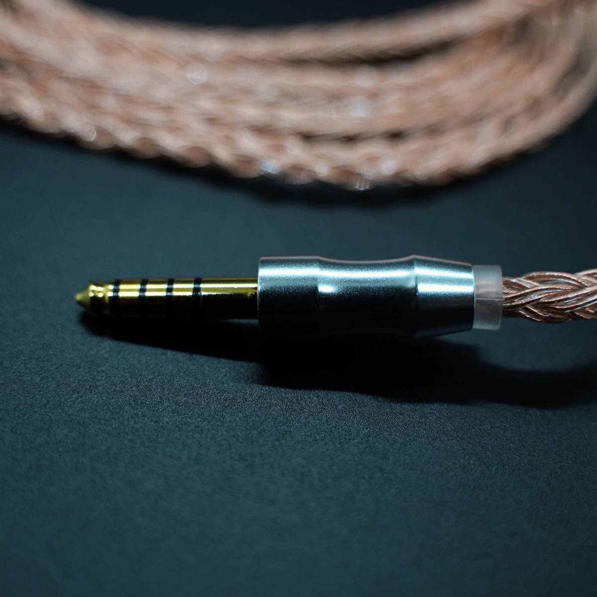 【1点のみ】16コア 7N高純度単結晶銅 無メッキ C IEM 2Pin/4.4mm バランス接続　1.2m_画像8