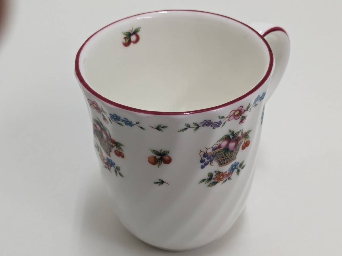 【RG-1853】【1円～】MINTON ミントン マグカップ オータムフェスティバル 花柄 ほぼ数回程使用 食器 コップ お皿 中古品 保管品 現状品_画像8