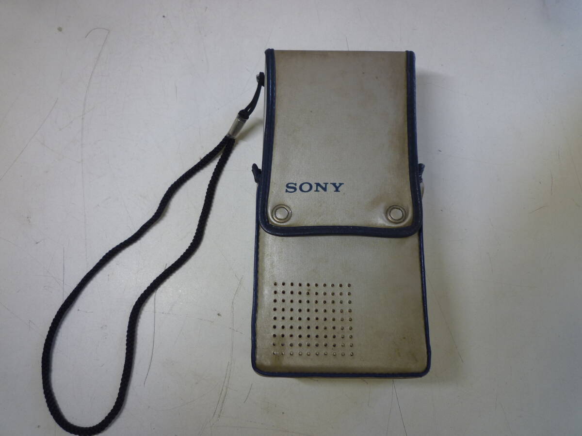 [6-5-14-4Aa] SONY watchman portable tv FD-20 83 year made Vintage Showa Retro watch man 