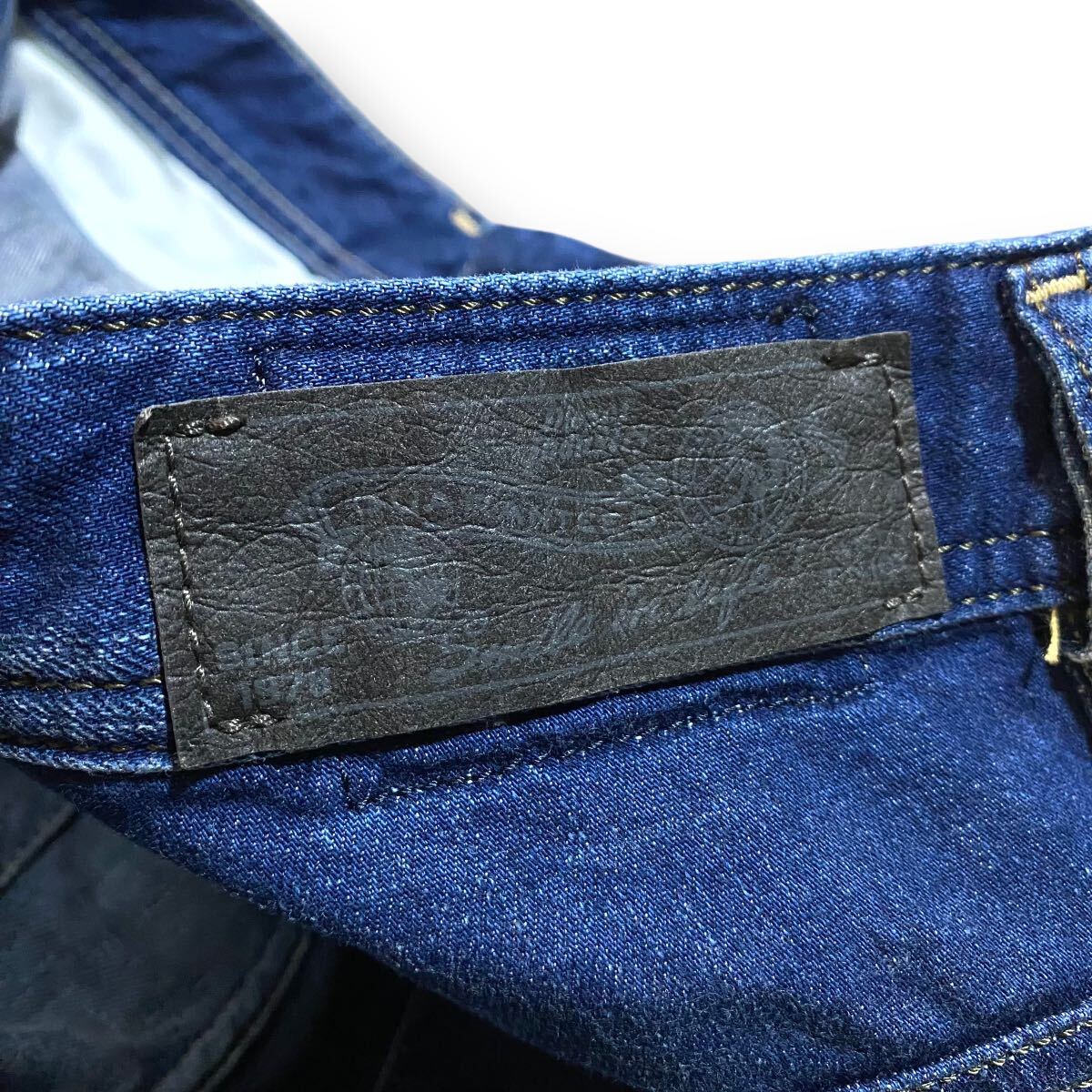 DIESEL ディーゼル THASHORT デニム ハーフパンツ サイズ26 DIESEL ディーゼル THASHORT デニム ハーフパンツ サイズ26
