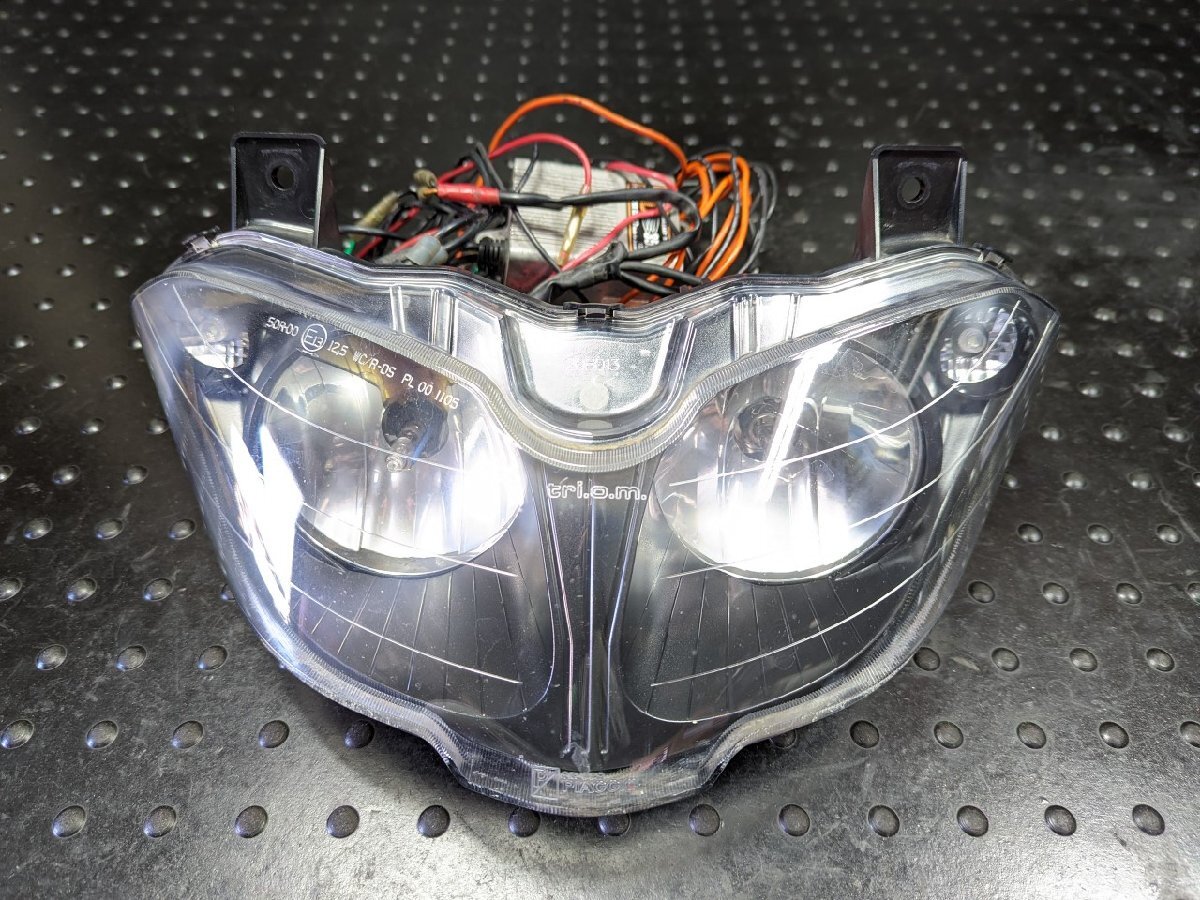 ■ジレラ ランナー ST200 純正 ヘッドライト HID 検索 VXR200 ST125 RST200 RUNNER [R060518]_画像1