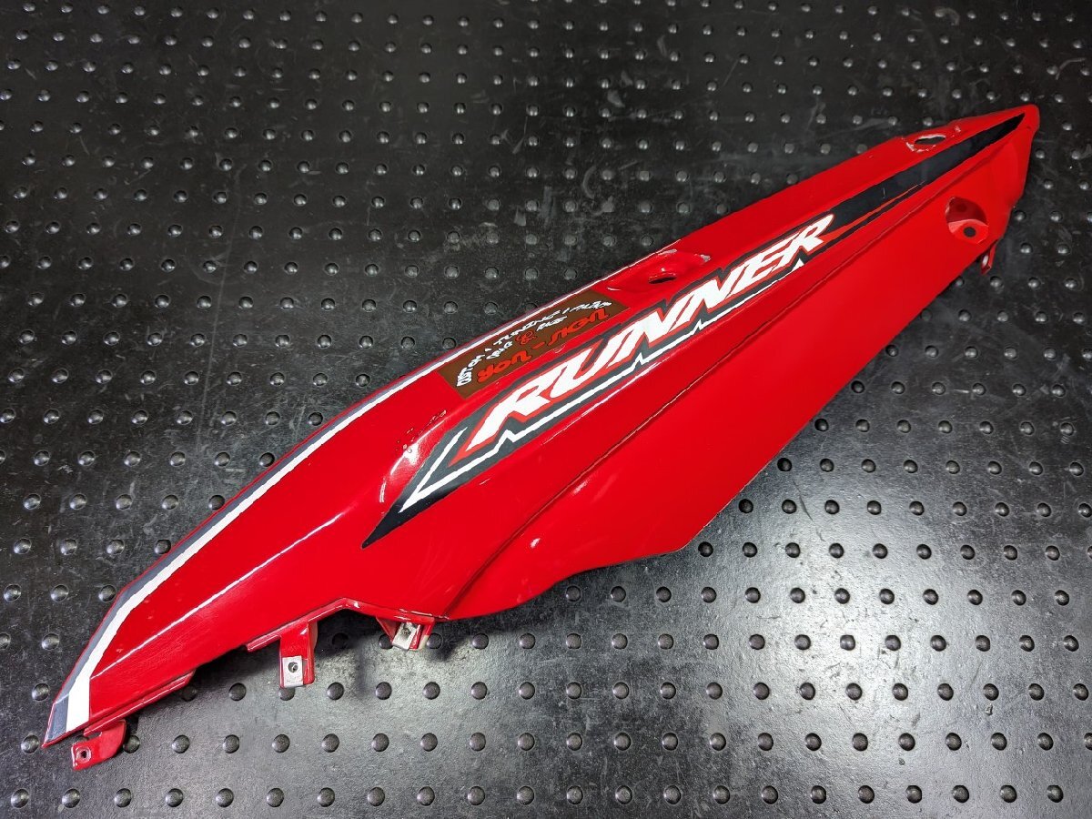 ■ジレラ ランナー ST200 純正 シートカウル 左 テールカウル 検索 VXR200 ST125 RST200 RUNNER [R060518]_画像1