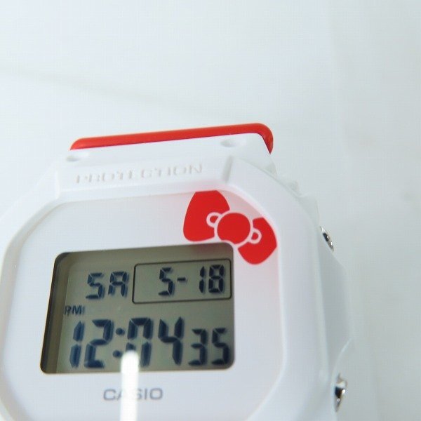 BABY-G/ Bay Be ji-HELLO KITTY/ Hello Kitty collaboration wristwatch BGD-565KT-7JR /000