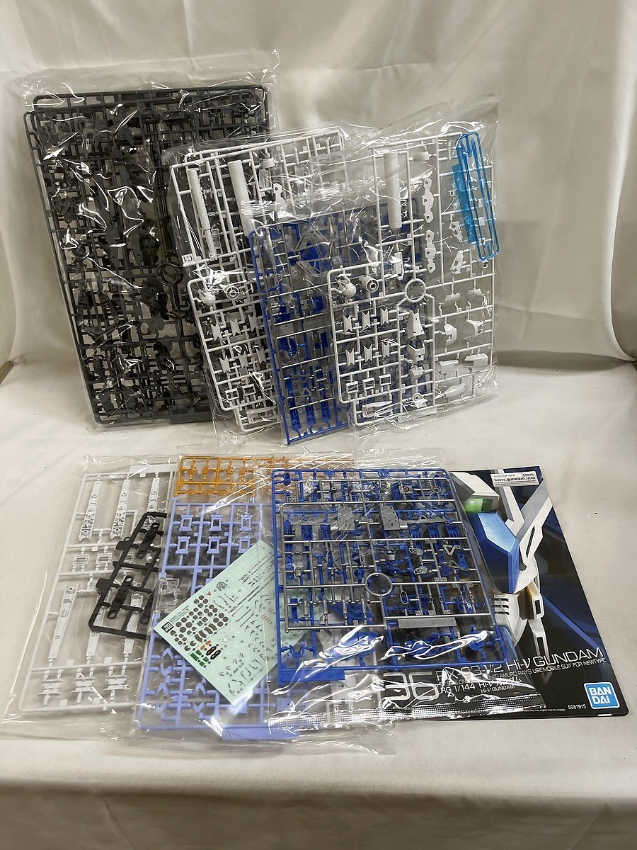 【1円～】【未開封】1/144 RG Hi-νガンダム 機動戦士ガンダム 逆襲のシャア ベルトーチカ・チルドレン_画像3