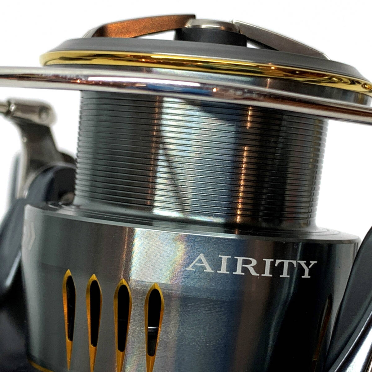 tu123　DAIWA　ダイワ　23 AIRITY エアリティ　LT4000-XH　259241　カスタム　中古良品　スピニングリール_画像4