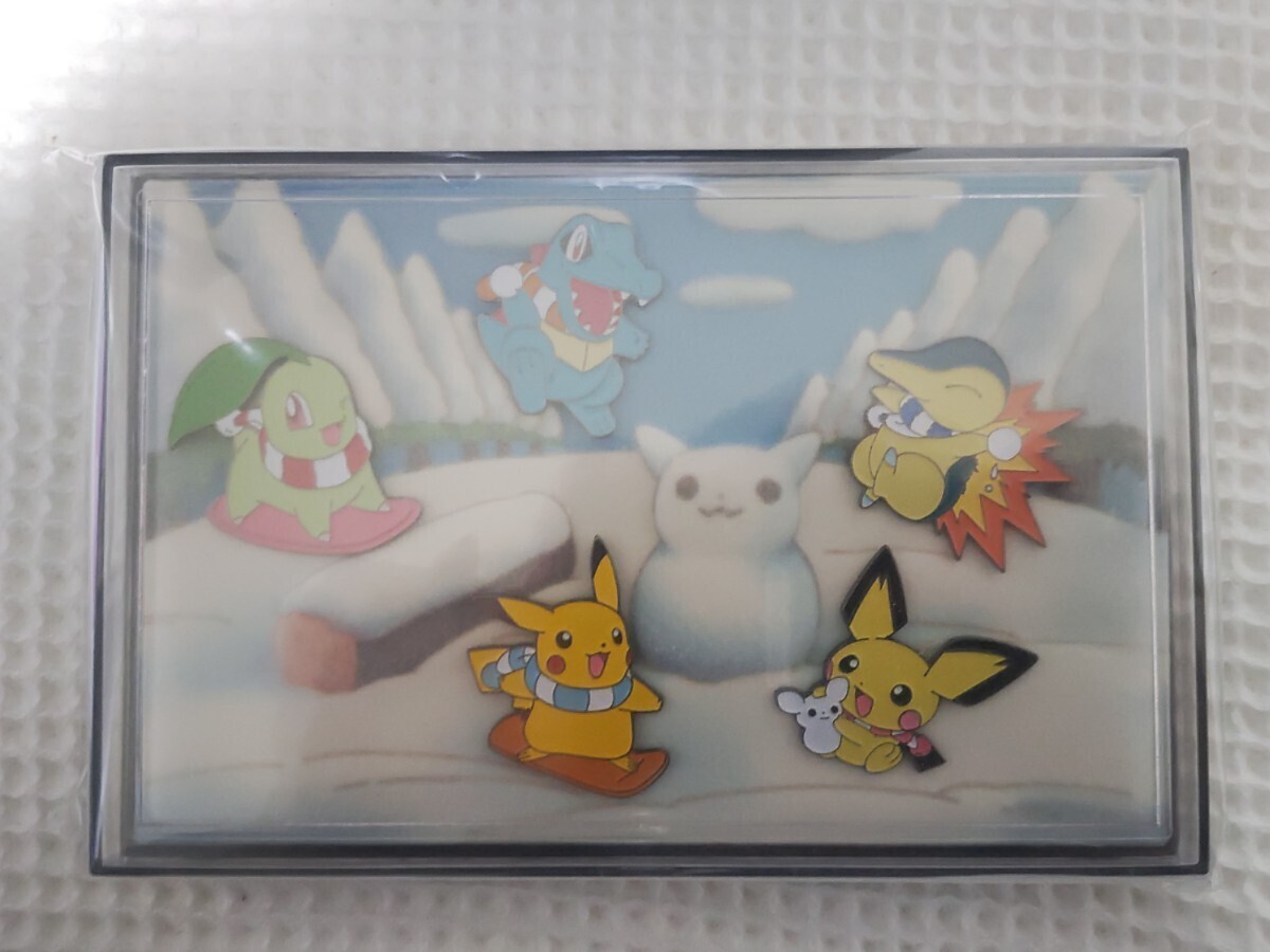 ポケモン ピンバッチ ジオラマバッジセット~冬Ver.~ Yahoo!オークション - 未開封品 集合 ジオラマバッジセット~冬