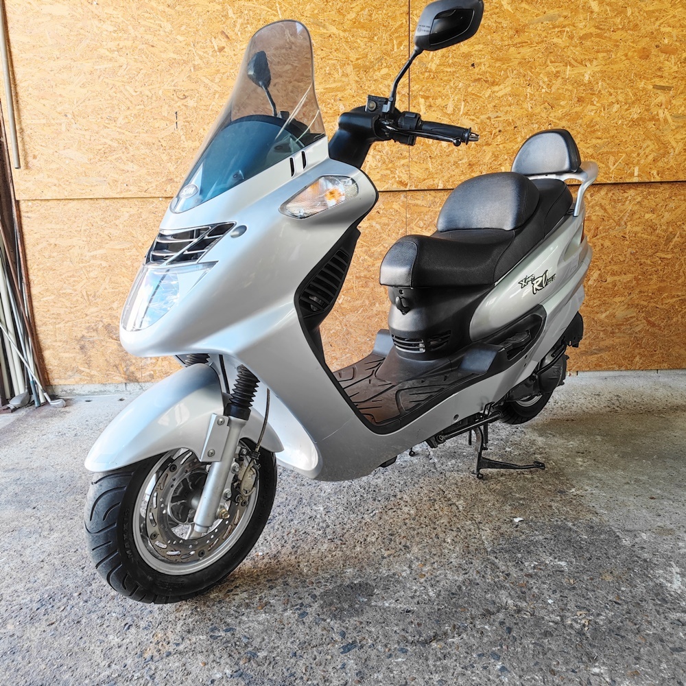 SYM　RV125JP　LA12W　1,300㎞　低走行車両_画像3