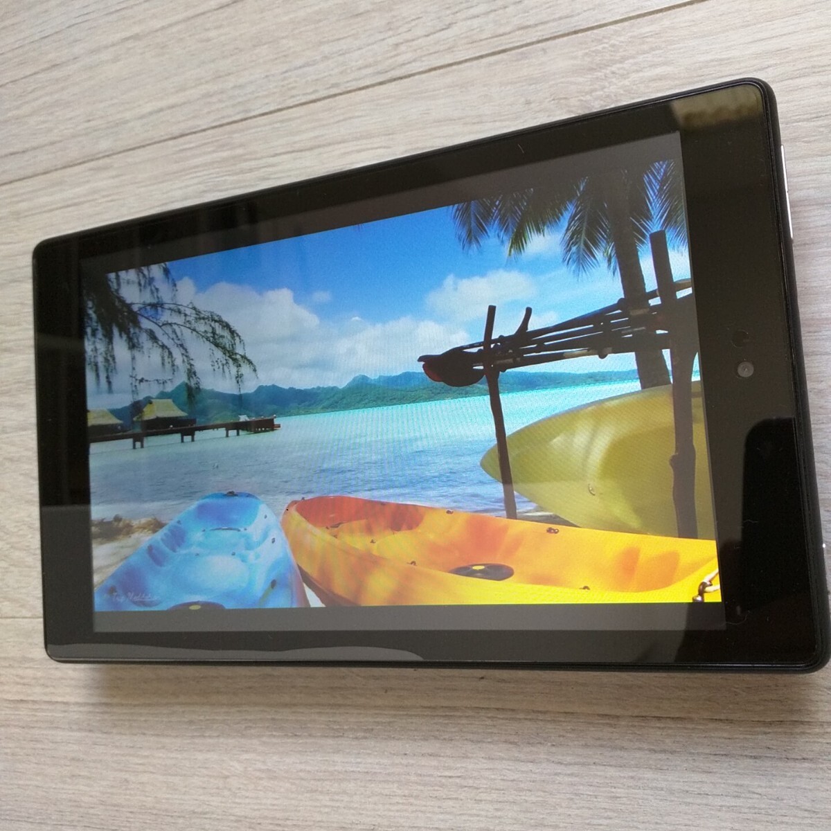 Amazon FIRE HD8  タブレット  美品かと思います。 HD画質でキレイです。 プライムビデオ視聴に の画像8