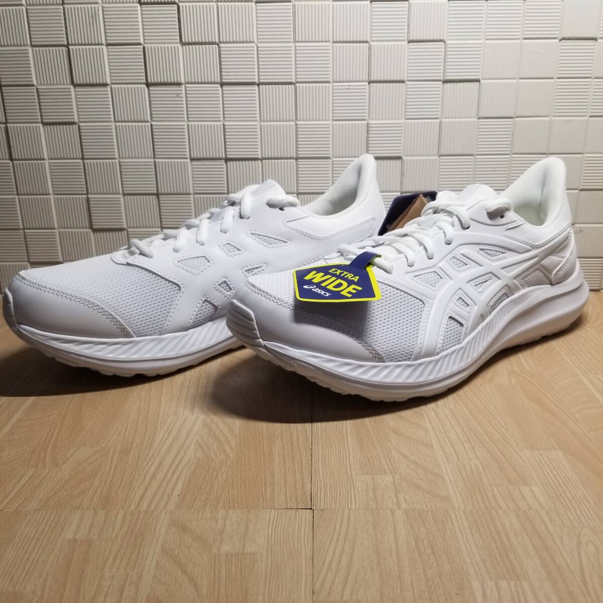  free shipping * new goods unused!! Asics ASICS running shoes sneakers / JOLT 4 EXTRA WIDE/ white white 25.5cm
