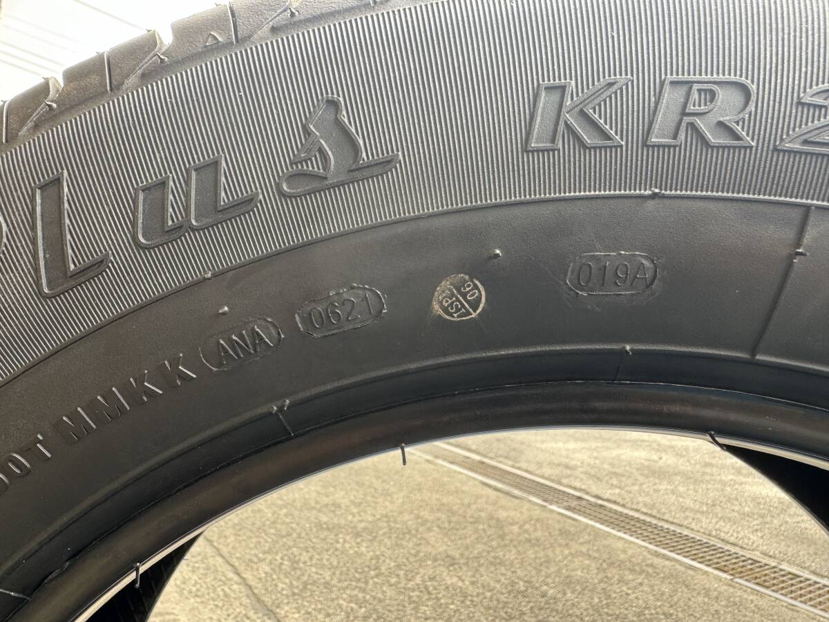 【送料無料】新品 KR23A 215/65R16 98H 4本セット　_画像3