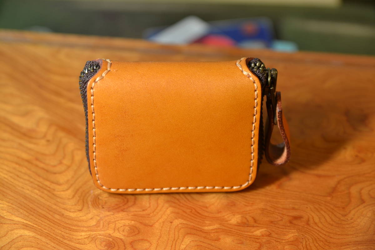  cow leather coin case middle size Camel nme