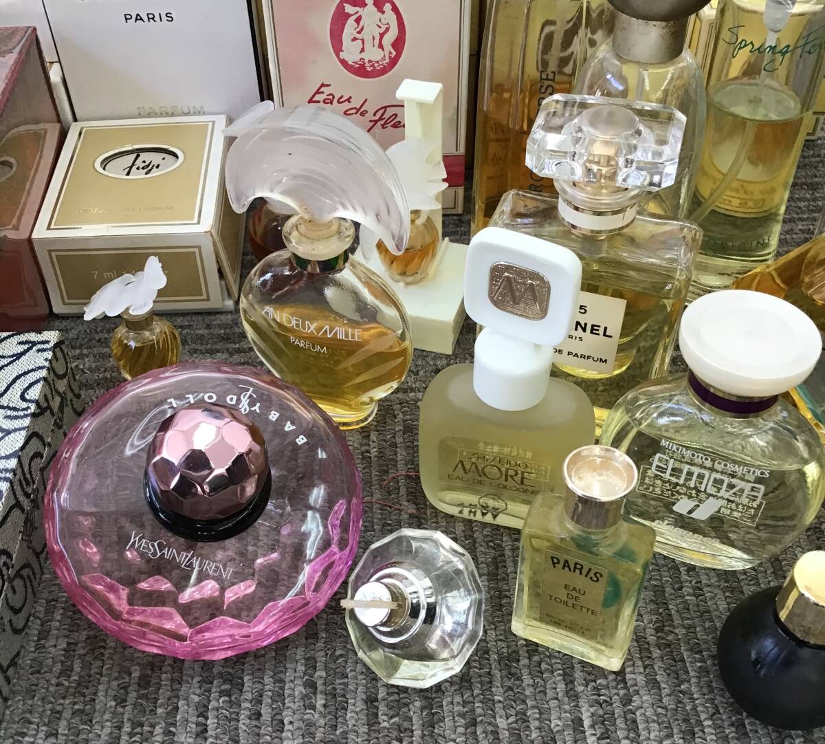 1 jpy start perfume summarize large amount approximately 75ps.@ fragrance GUCCI/ Givenchy / Eve sun rolan / Chanel / other present condition goods 