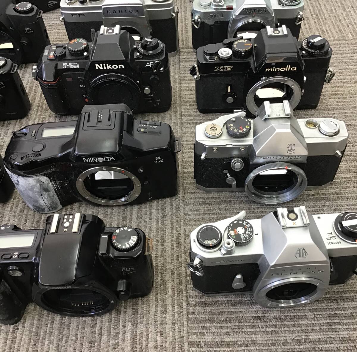 1 jpy start camera summarize approximately 42 pcs large amount film camera Canon / Nikon / Minolta / other present condition goods 