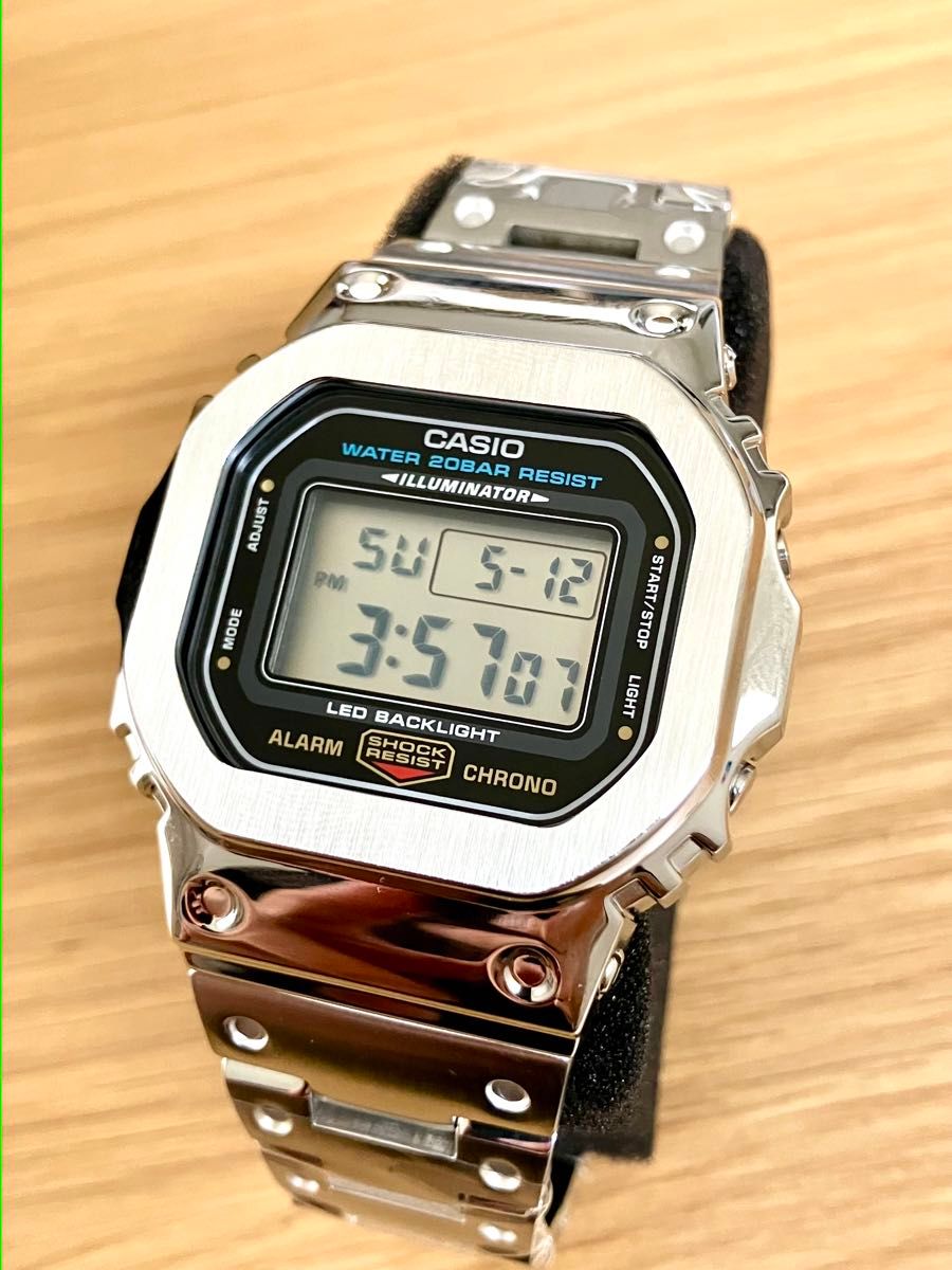 新品 フルメタル CASIO カシオ G-SHOCK GショックDW-5600UE カスタム デジタル腕時計 ステンレス