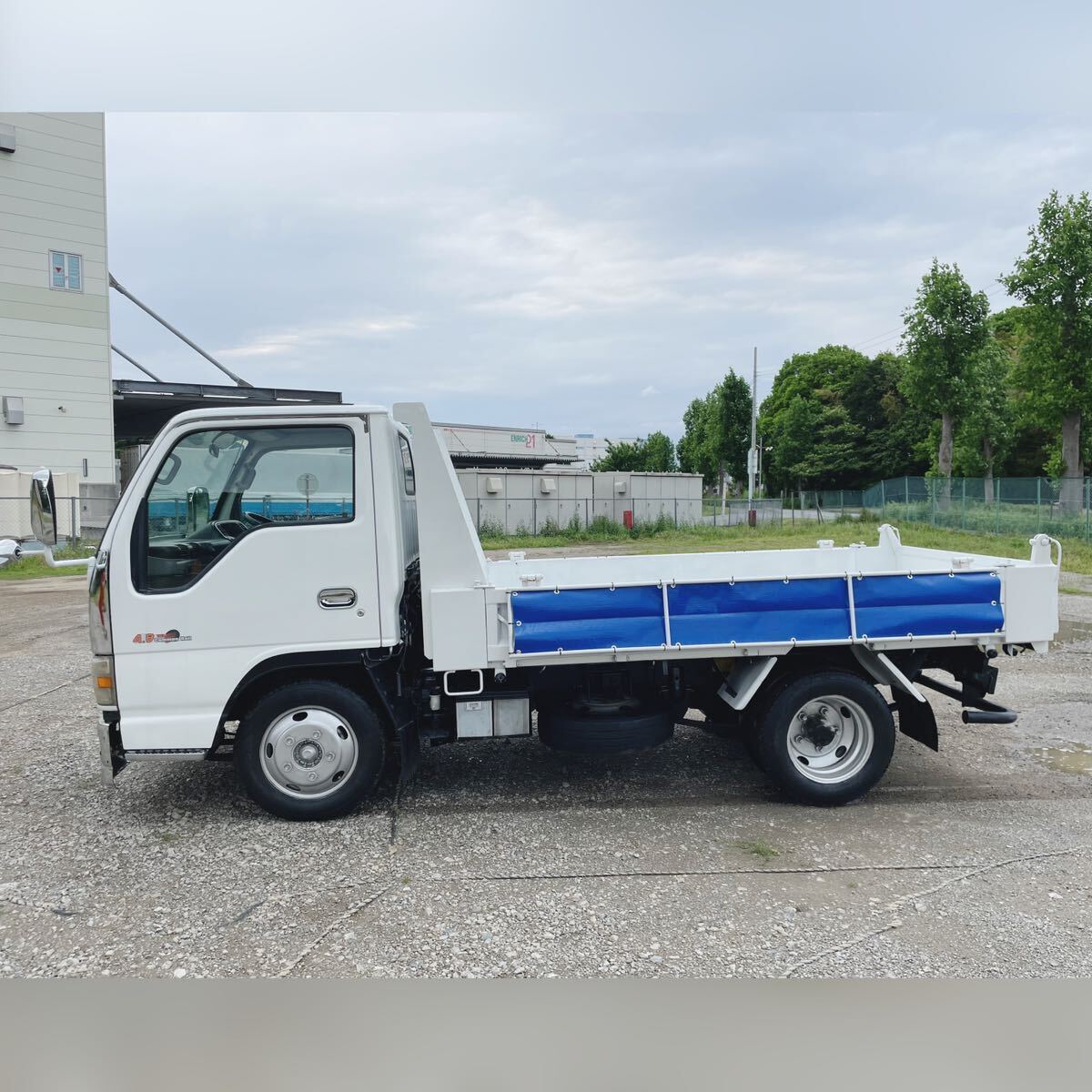 * popular . Isuzu Elf 2T dump 4 number * vehicle inspection "shaken" 1 year attaching * Heisei era 16 year * 132,500KM * 5MT * immediate payment possible NOx conform * immediate payment possible 200km. free shipping.