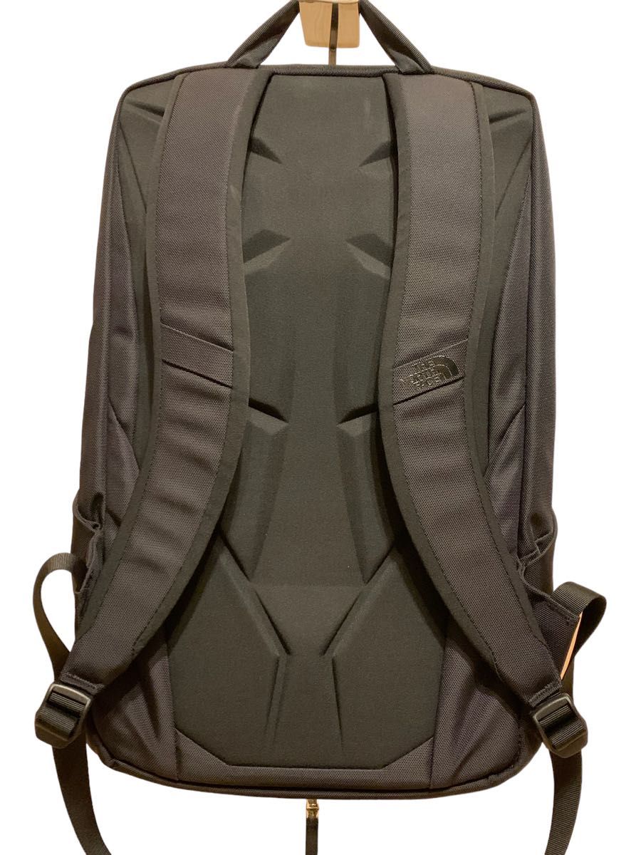 ザ・ノース・フェイス(THE NORTH FACE) リュックサック 18L シャトルデイパックスリム  デイパック 美品