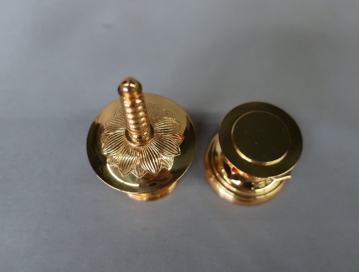12500円 【仏具】舎利入れ 駒印金メッキ 高さ約14.5cm 寺院仏具 12500円 【仏具】舎利入れ 駒印金メッキ 高さ約14.5cm 寺院仏具
