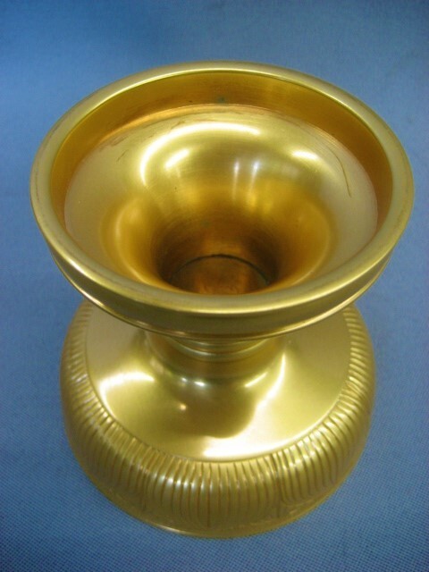 仏具】仏器 筋彫り 消しメッキ仕上げ 1本 真鍮製 京都製 高さ約 仏具】仏器 筋彫り 消しメッキ仕上げ 1本 真鍮製 京都製 高さ約