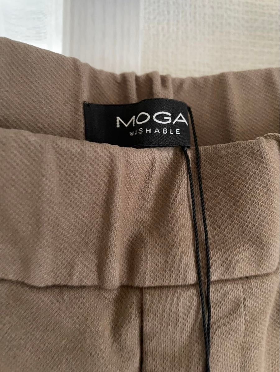 【新品】MOGA カジュアルパンツ　ブラウン