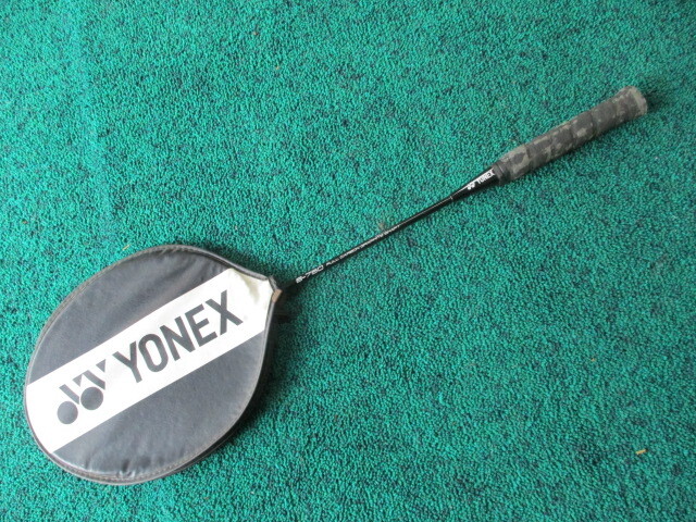 YONEX B-750 FULLCARBON GRAPHITE SHAFT ヨネックス フルカーボン グラファイ トシャフト バトミントン ラケット 中古品_画像1