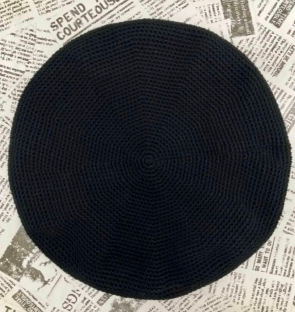 ハンドメイド　手編み　ベレー帽　年中使える綿100 黒 ブラック