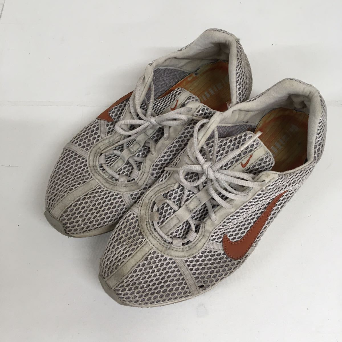 送料込み★NIKE ナイキ★スニーカー　メッシュスニーカー★メンズシューズ★25.5㎝#60510s526_画像1