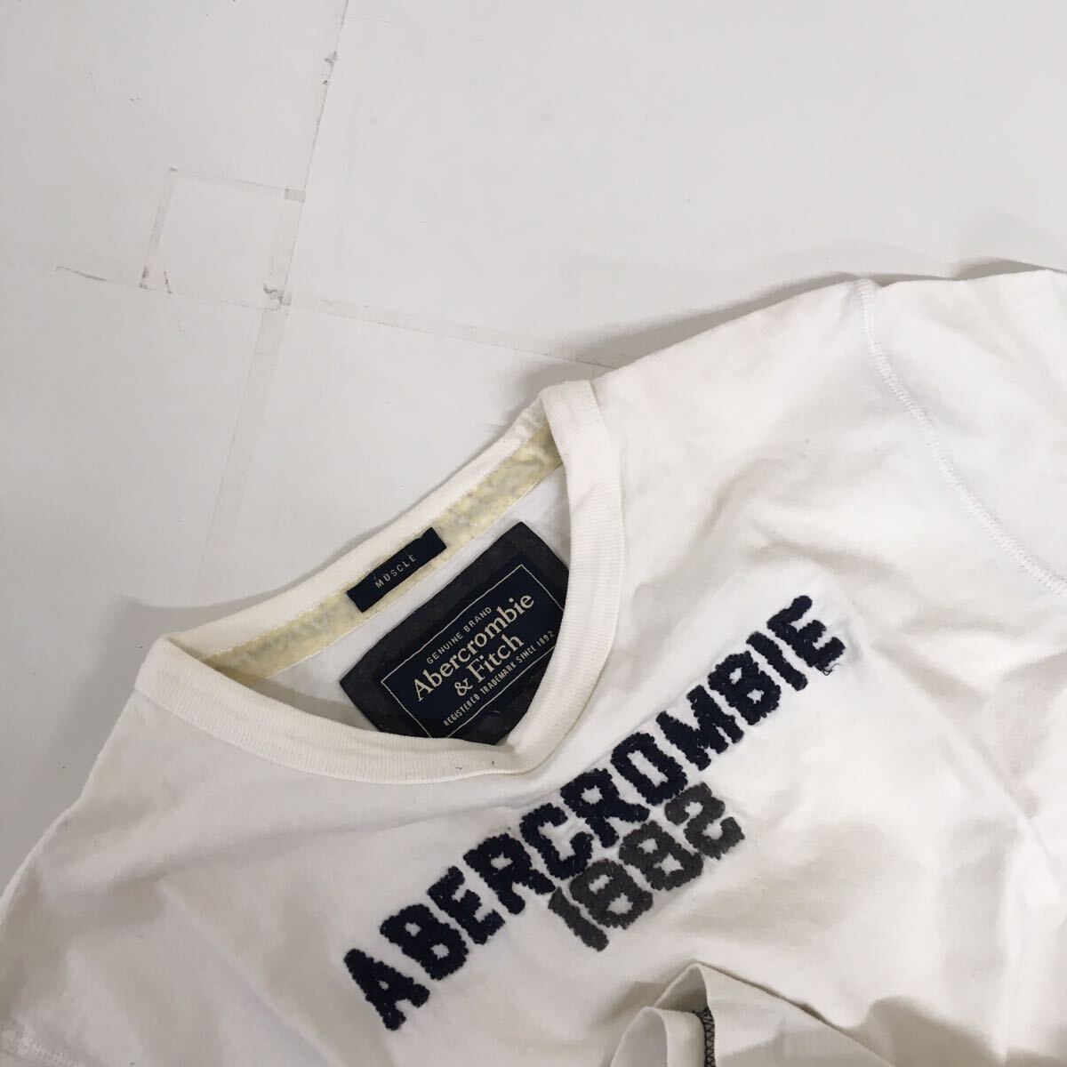 送料無料★Abercrombie＆Fitch★半袖Tシャツ　トップス★メンズ　Mサイズ#60514sjj18_画像2