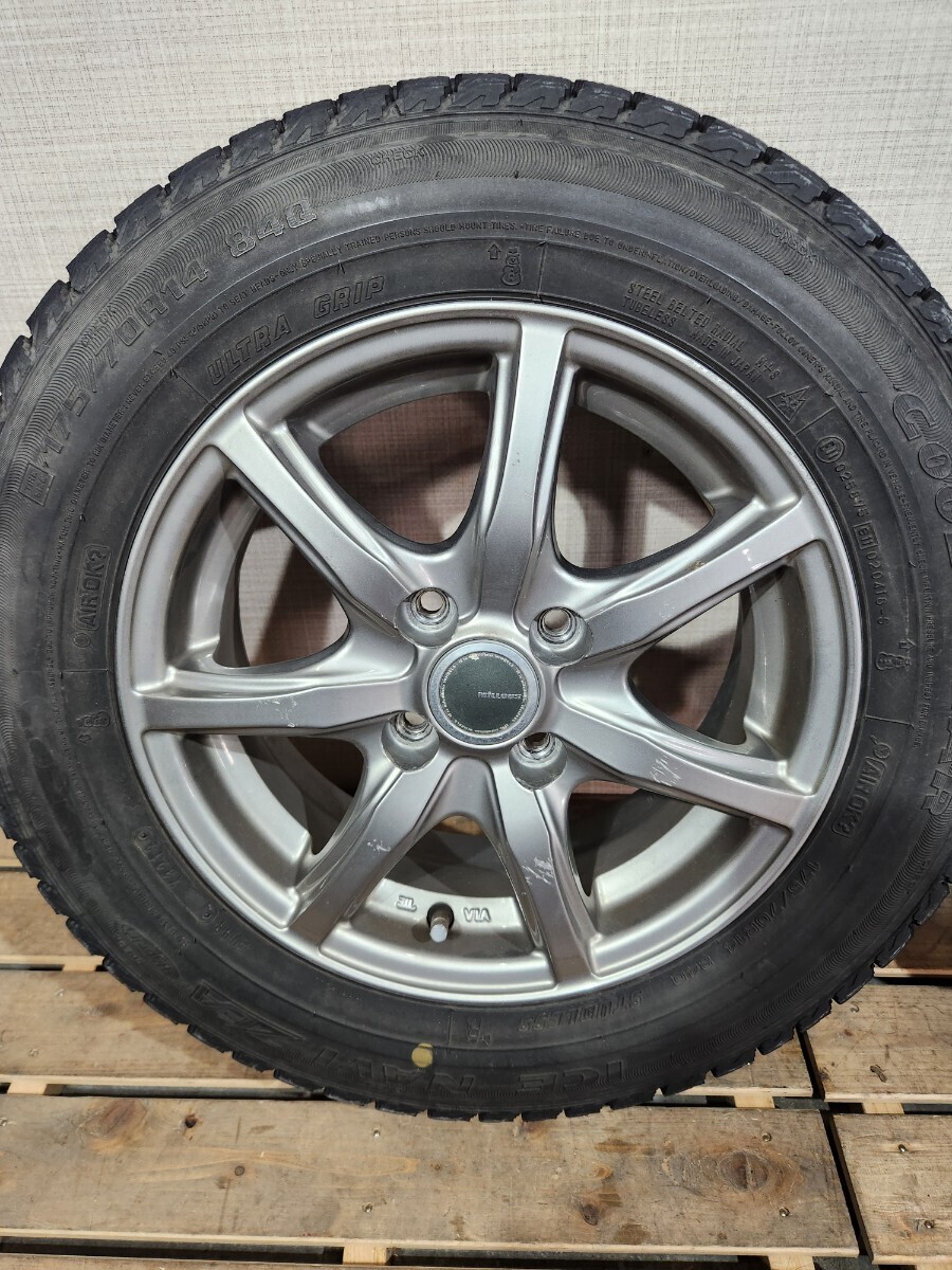 G☆ millous ミルアス goodyear ICE NAVI ZEA 12年製 175/70R14 175/70/14 PCD100 4h 5.5J オフセット40 タイヤホイール セット エア抜け有の画像4