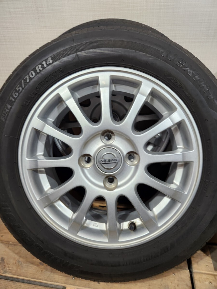 G☆ 日産 NISSAN ノート BRIDGESTONE NEXTRY 5.5J PCD100 4h オフセット40 165/70R14 165/70/14 2014年製 エア抜け有_画像2