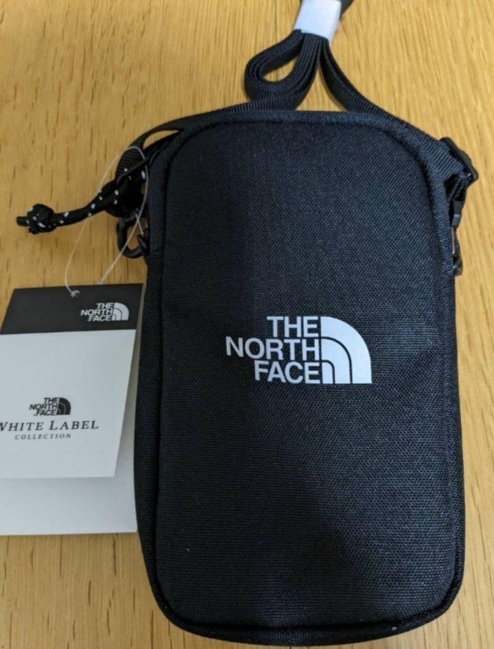 THE NORTH FACE ザノースフェイス　シンプルミニバック　スマホバック　ショルダーバッグ