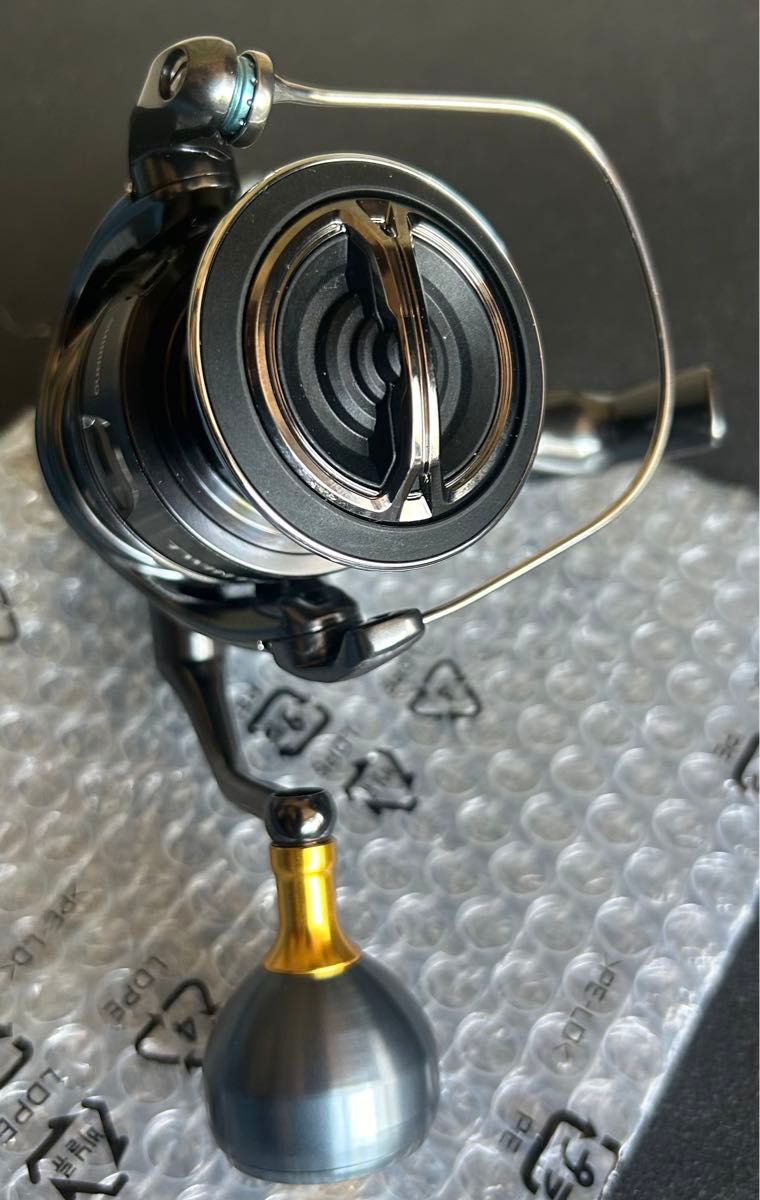 SHIMANO シマノ 24ツインパワー C5000XG 未使用品 カスタム品 SHIMANO シマノ 24ツインパワー C5000XG 未使用品 カスタム品