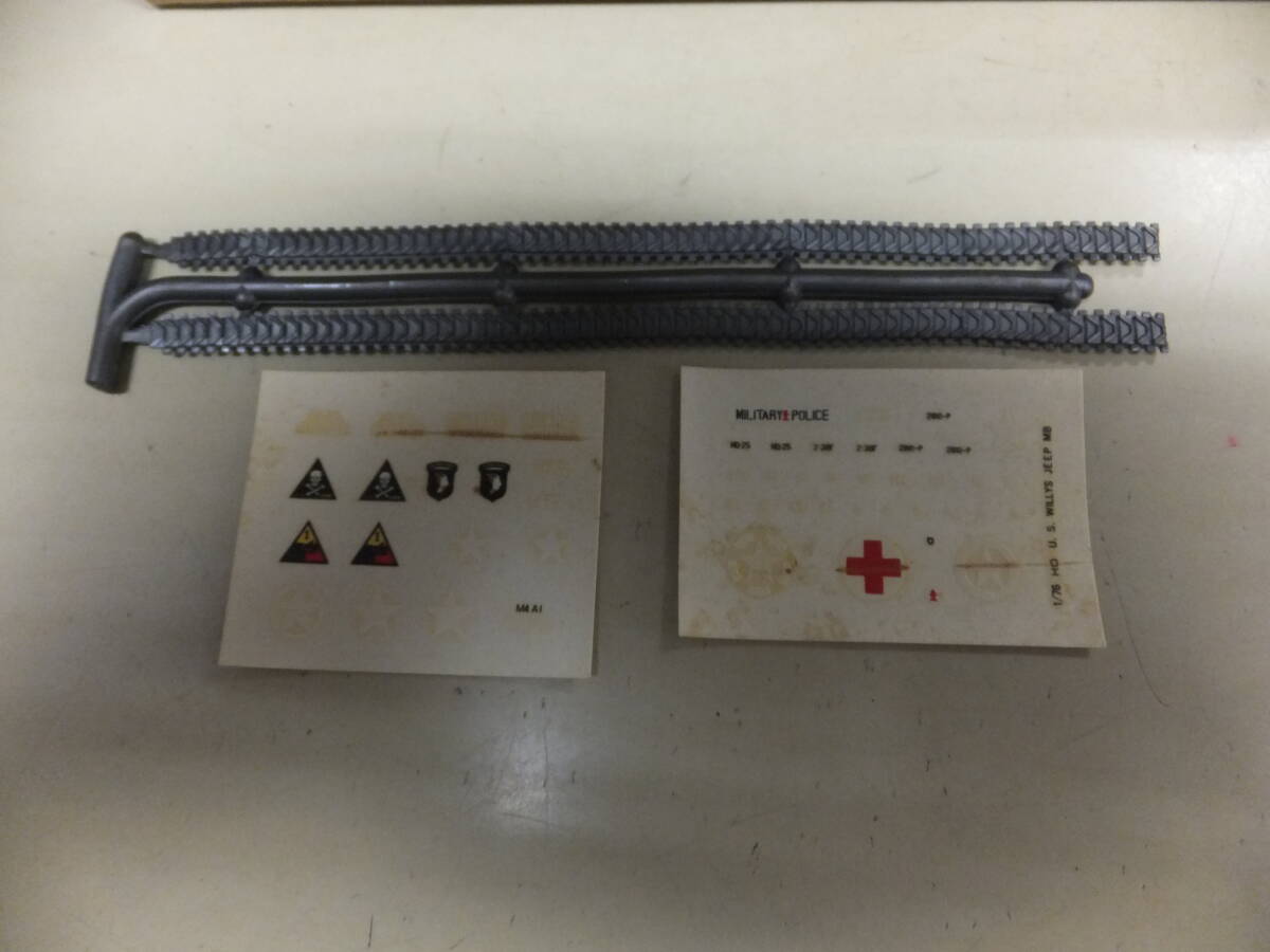 １８　日東１／７６Ｍ４Ａ１シャーマンとＭ７Ｂ１自走砲の２点　宅急便のみ同梱可です。_画像4